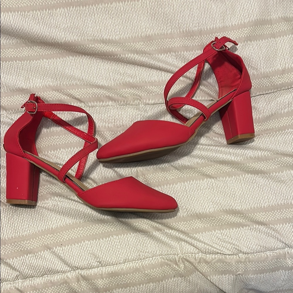 Elegant Red Block Heel Heels with Ankle Straps